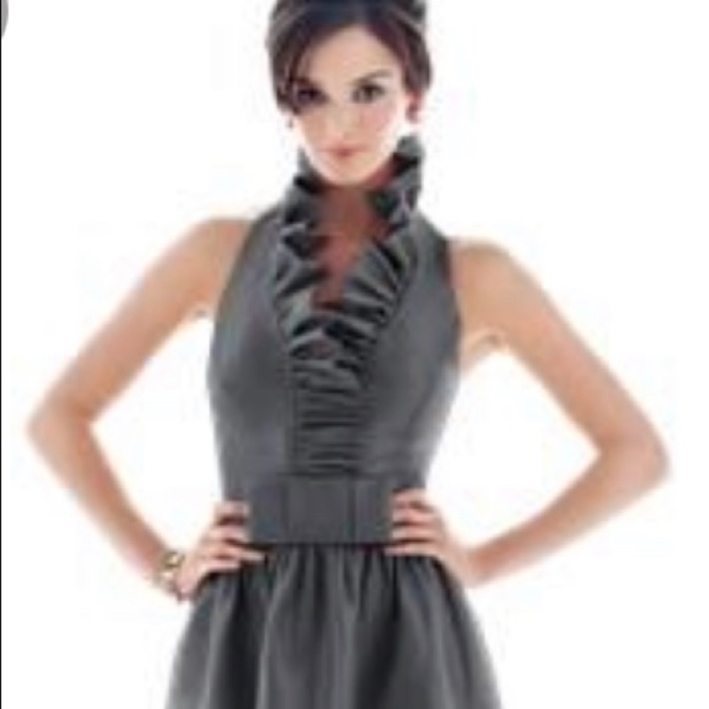 Alfred Sung Black Halter Ruffle Neck Cocktail Dress Style  D470 Sz 8